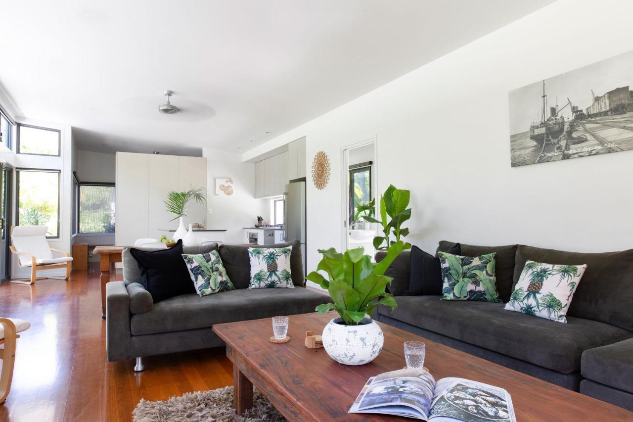 Lily Pad At Byron Bay Villa ภายนอก รูปภาพ